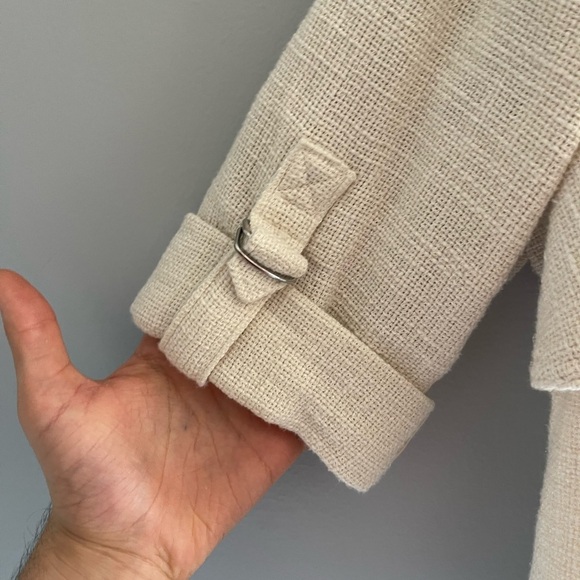 Chicos white Drape-Front Crop Jacket size 2 - Picture 3 of 6